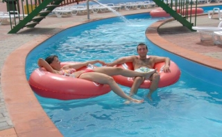  Relajación en el río Lento 